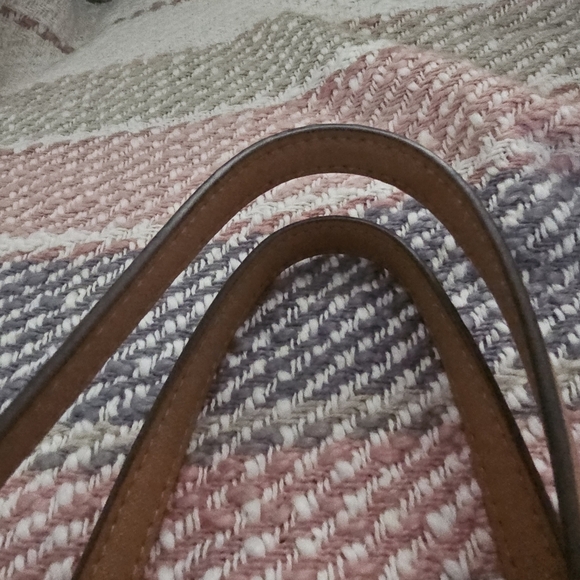 Tory Burch Tan Robinson Tote Bag w/ Extra Bag Charm - Picture 13 of 13